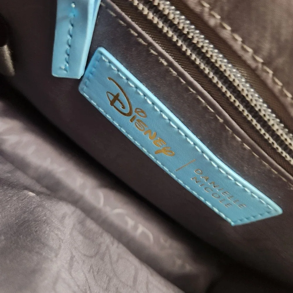 Danielle Nicole Disney Snow White Storybook Crossbody Handbag Purse - Picture 6 of 6